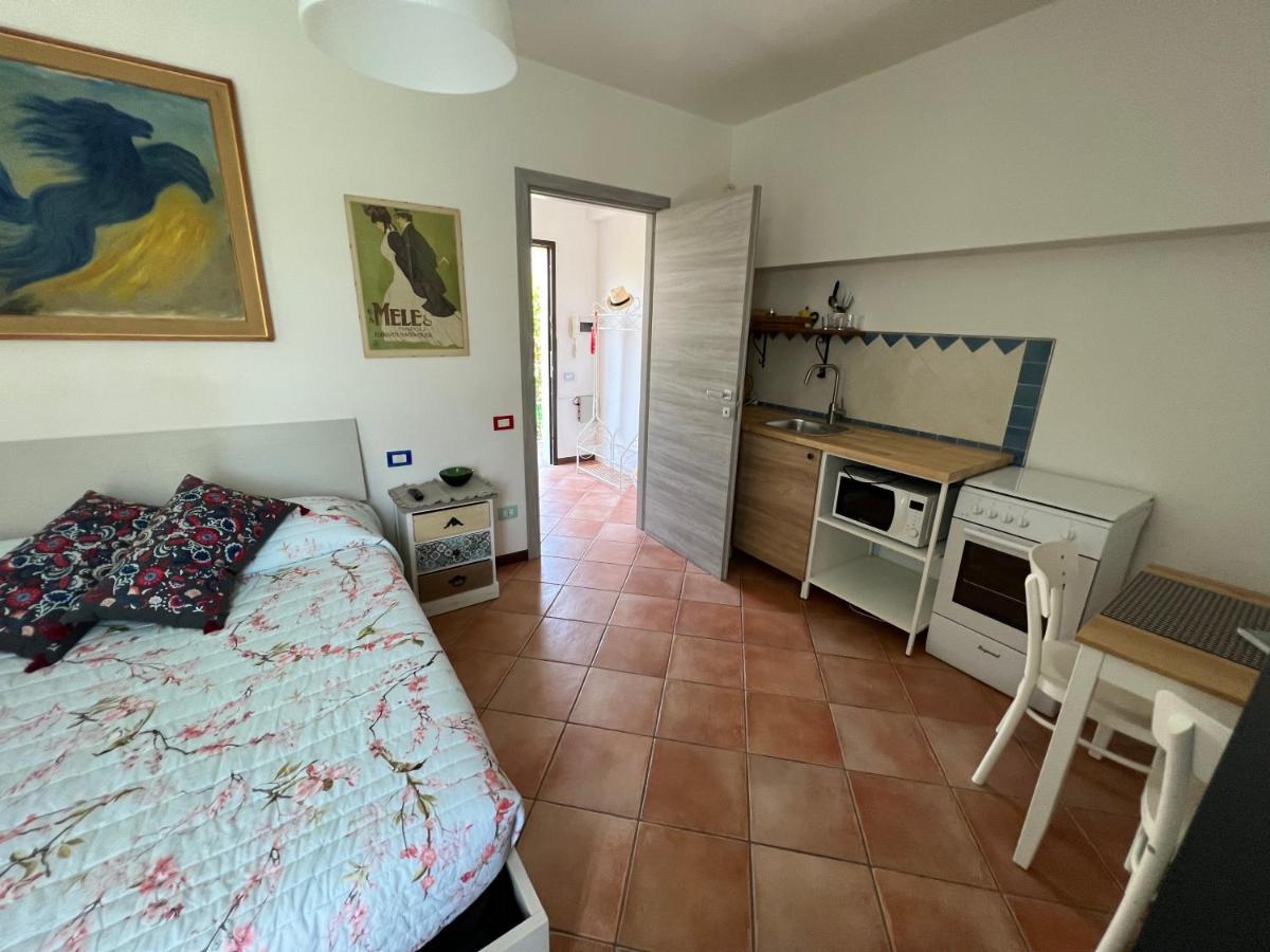 L'Essenziale Apartment Pula Exterior foto